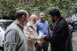 بازدید مهدی چمران رئیس شورای شهر تهران از خبرگزاری آنا
