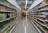 نبض آرام بازار البرز در روز‌های حساس؛ ۷۰۰ فروشگاه زنجیره‌ای در خدمت مردم