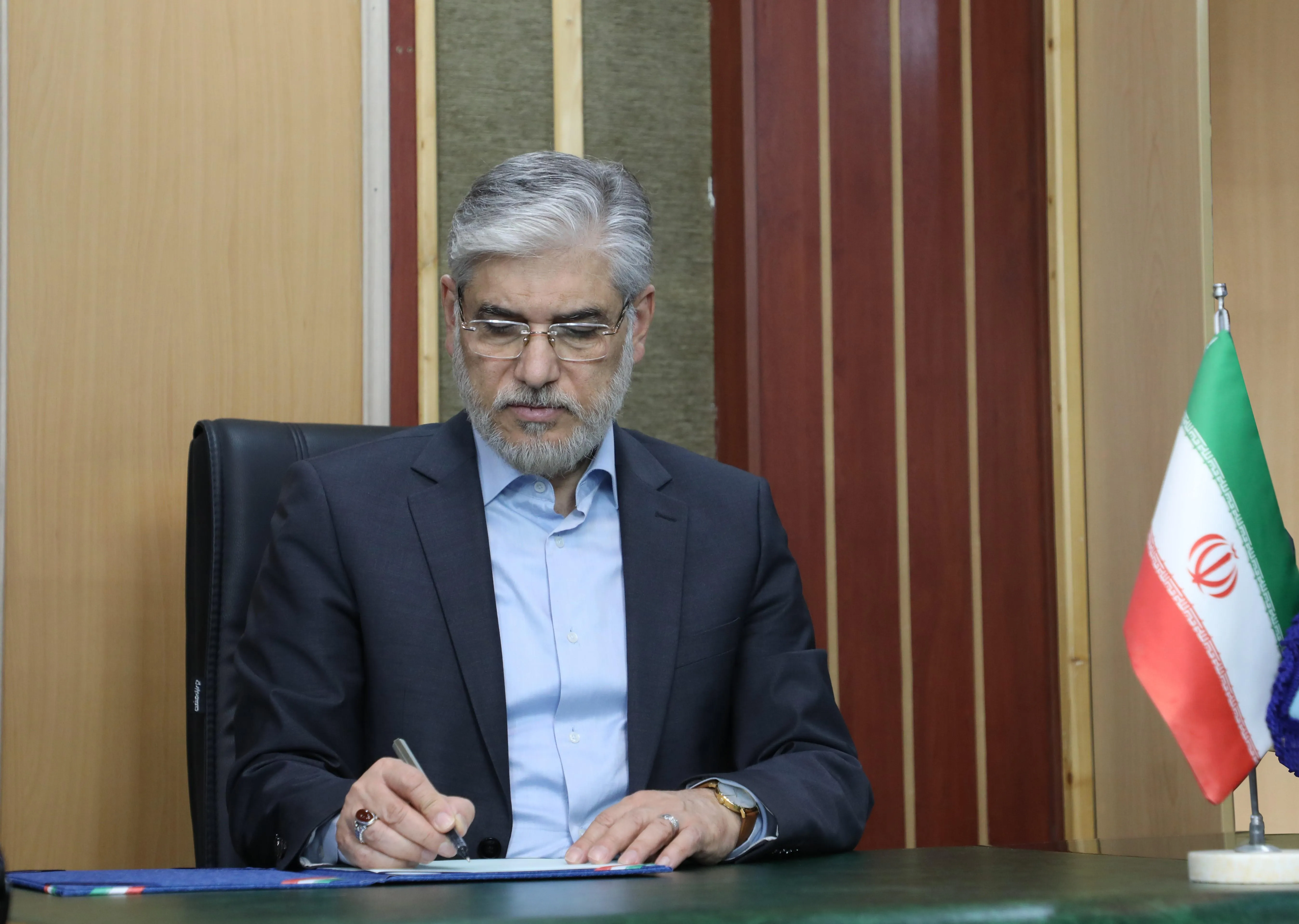 وزیر علوم