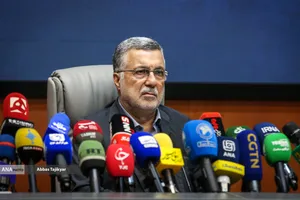نشست خبری محمدرضا ظفرقندی، وزیر بهداشت، درمان و آموزش پزشکی