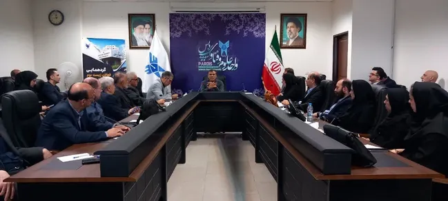 تأکید مدیرکل سراهای نوآوری دانشگاه آزاد اسلامی بر تغییر مأموریت مراکز رشد و حرکت به سمت حل مسائل واقعی کشور