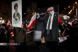 مراسم عزاداری در سوگ رهبر شهید انقلاب - میدان تجریش