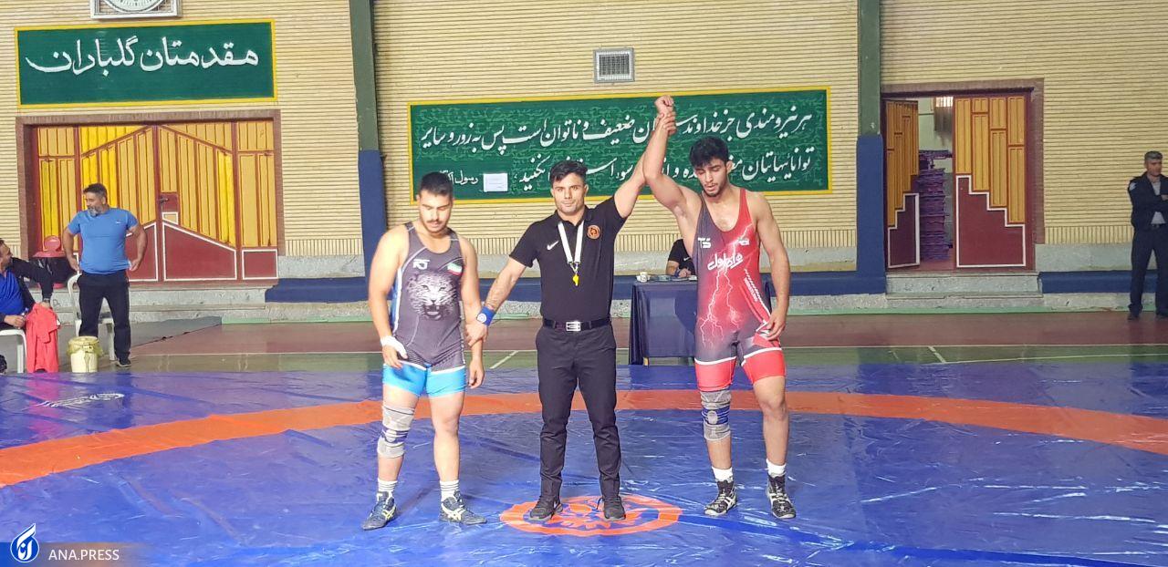 آغاز مسابقات قهرمانی کشتی دانشگاه آزاد با حضور ۱۸۵ کشتی‌گیر
