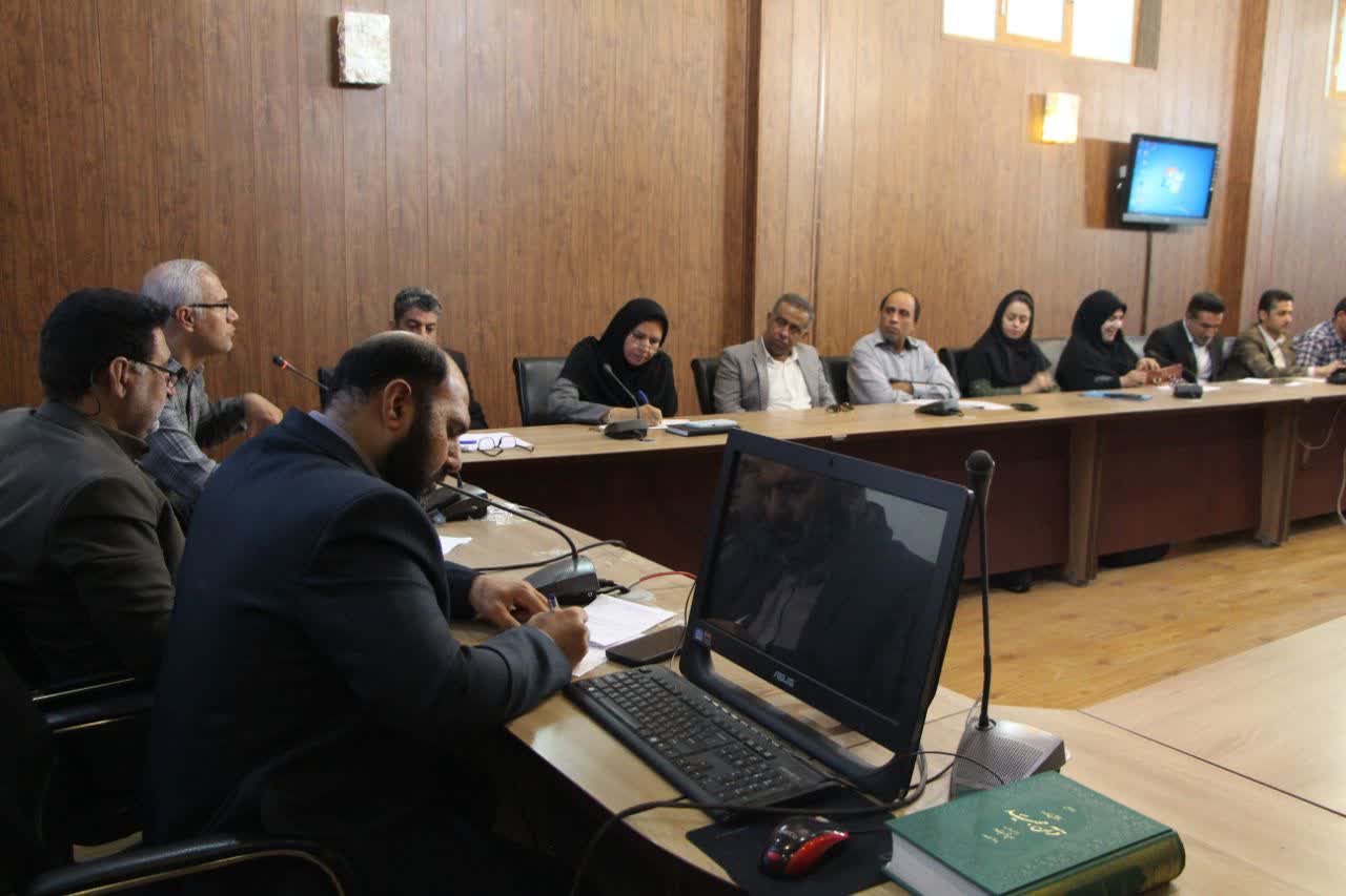 موفقیت گروه‌های آموزشی در گرو مدیریت کارآمد و رضایتمندی دانشجویان است