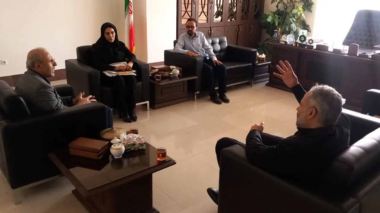 دانشگاه آزاد پردیس