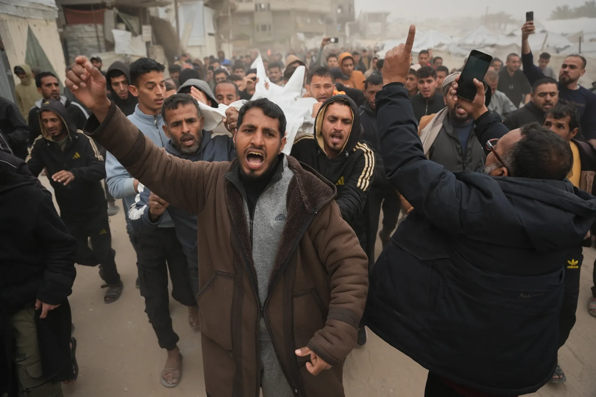 شش ماه پس از «آتش‌بس»، غزه تحت حملات مداوم اسرائیل قرار دارد