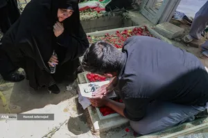 تشییع و خاکسپاری شهدای حملات رژیم صهیونیستی در قطعه42 بهشت زهرا(س)