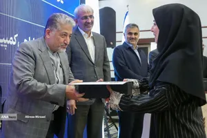 تقدیر از مدال آوران هفدهمین دوره المپیاد پزشکی دانشگاه آزاد اسلامی
