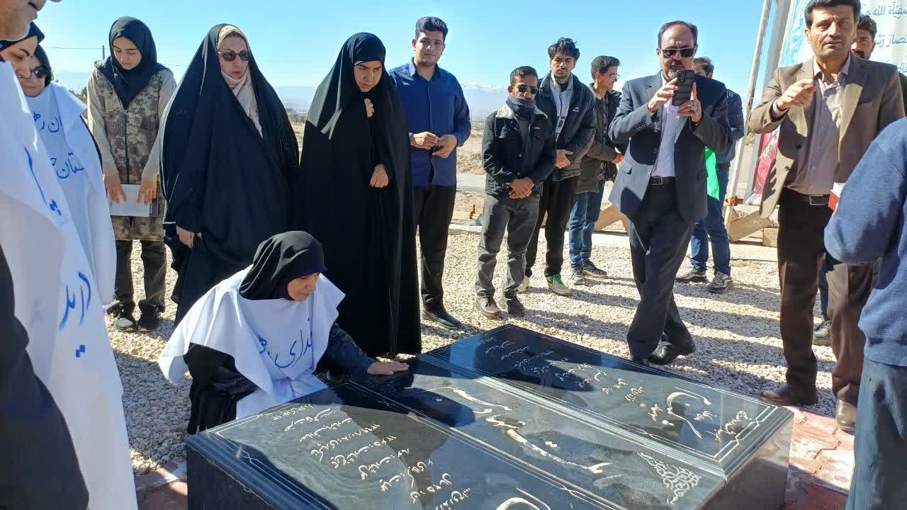 ایران سراسر صحنه جشن و همبستگی؛ فجر انقلاب در استان‌ها درخشید