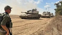 ارتش اسرائیل نوار غزه را گلوله‌باران کرد و شهرک‌نشینان اموال فلسطینیان را به آتش کشیدند