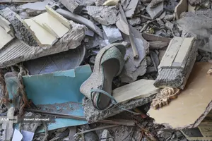 تخریب واحدهای مجاور منزل شهید دکتر محمدمهدی طهرانچی، دانشمند هسته ای و رئیس دانشگاه آزاد در مجتمع اساتید، میدان کتاب در حمله رژیم صهیونی به برخی مناطق و منازل مردم، شهروندان و دانشمندان هسته ای کشورمان در جریان جنگ تحمیلی دوازده روزه