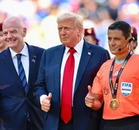 واکنش مجری تلویزیون به خوش و بش فغانی با ترامپ+عکس