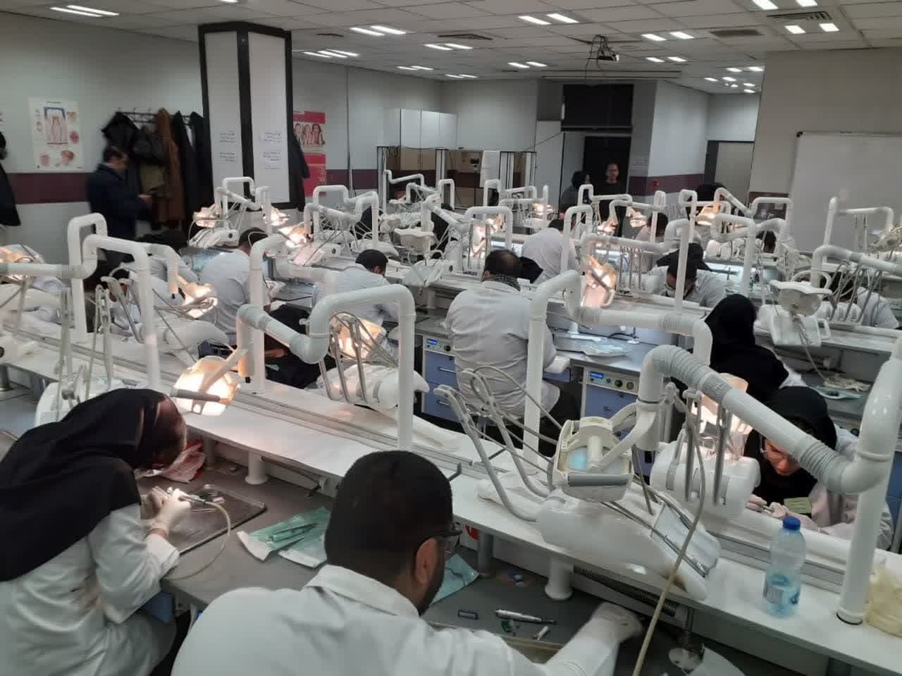 آزمون صلاحیت دندانپزشکی