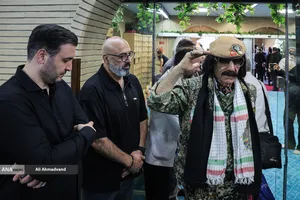 مراسم یادبود &laquo;اکبر عبدی&raquo; در مسجد بلال
