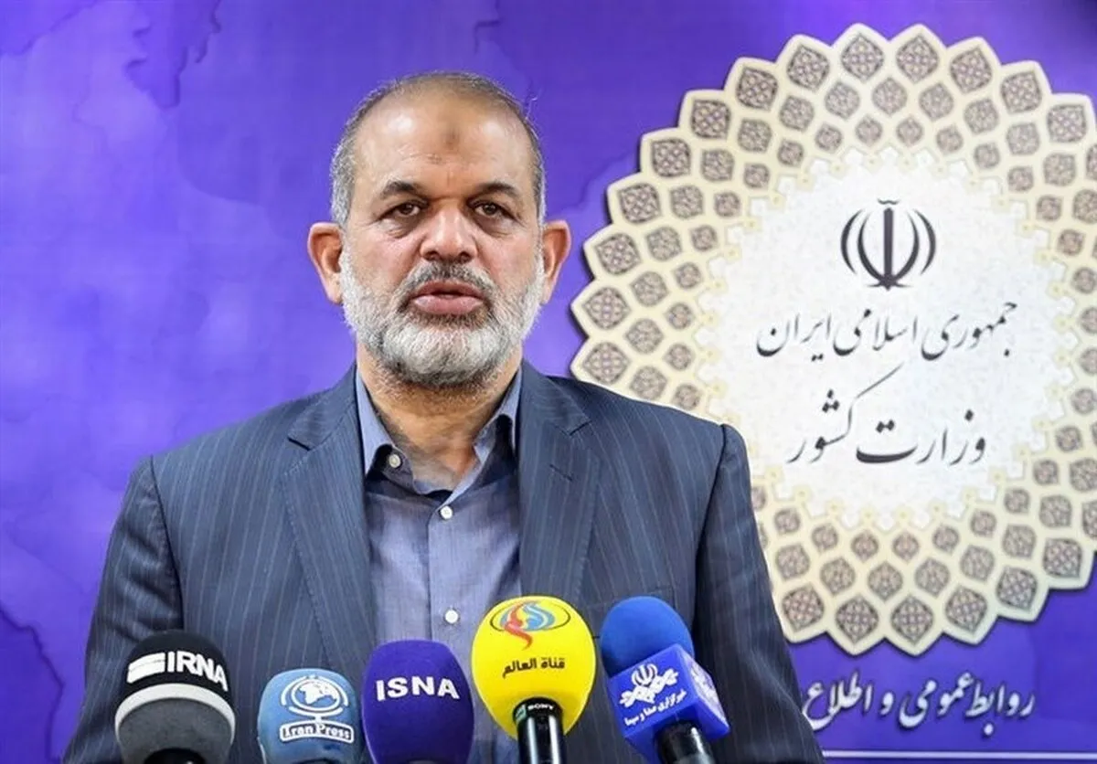 آخرین اخبار از حادثه برای بالگرد حامل رئیس جمهور از زبان وزیر کشور+ فیلم