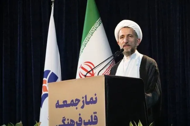 امام جمعه قزوین: نبرد رمضان پایان هیمنه آمریکا است