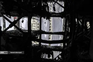 تصاویری از منزل مسکونی و محل شهادت دکتر محمدمهدی طهرانچی، دانشمند هسته ای و رئیس دانشگاه آزاد اسلامی،به همراه همسرش در مجتمع اساتید، میدان کتاب در حمله رژیم صهیونی به برخی مناطق و منازل مردم، شهروندان و دانشمندان هسته ای کشورمان در جریان جنگ تحمیلی دوازده روزه