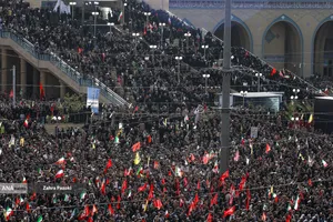 مراسم وداع با رهبر شهید انقلاب

