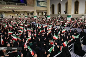 دیدار دانش&zwnj;آموزان و دانشجویان با رهبر معظم انقلاب