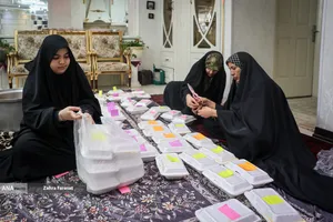 زنان ایران، پای کار مقاومت