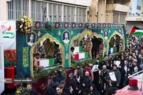 هدف دشمن برای اهانت به مراکز مذهبی، جنگ داخلی و قرار دادن مردم در مقابل با یکدیگر بود