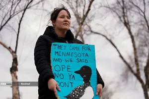  اعتراضات ضد جنگ بر علیه دوناد ترامپ در سراسر ایالات متحده آمریکا و کشورهای اروپایی با عنوان &laquo;نه به پادشاهی&raquo; آغاز شد. 