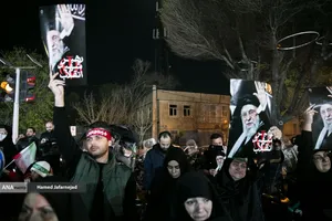 دومین شب عزاداری در سوگ رهبر شهید انقلاب - خیابان نبرد