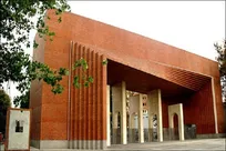 پویش «بیعت شریف» با امضای بیش از ۱۱۰ استاد و ۱۰۰۰ دانشجو آغاز به کار کرد