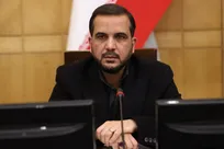 افزایش پلکانی حقوق در سال آینده منتفی نشده است