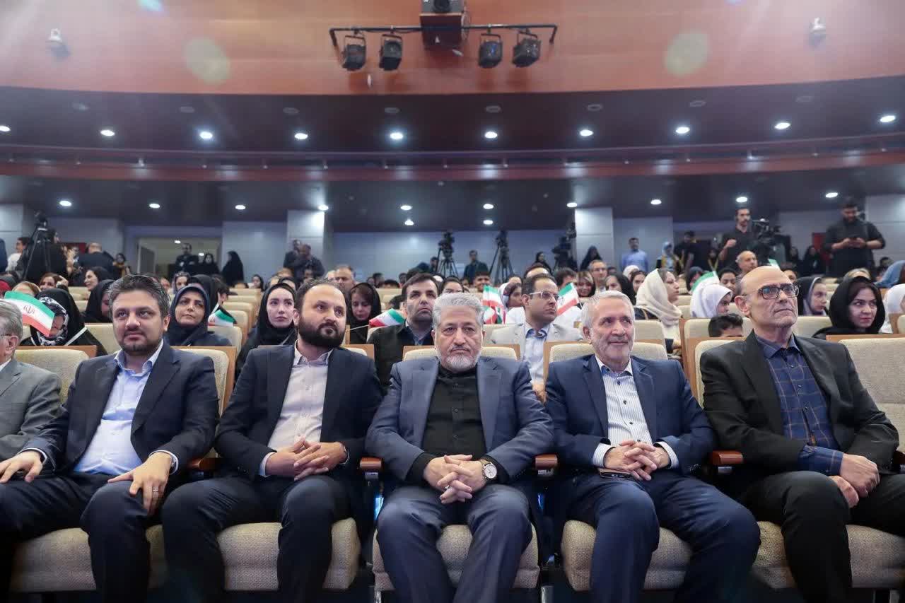درخشش دانش‌آموز پژوهشگر سمای پردیس (متوسطه اول) در سطح ملی