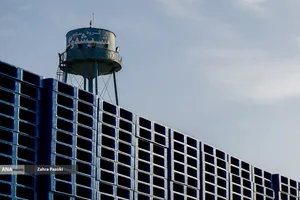 کارخانه شیشه