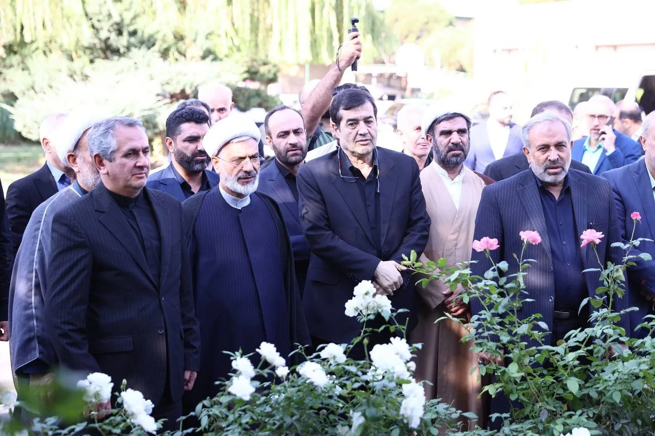 بازدید احمد دنیامالی وزیر ورزش و اعضای کمیسیون فرهنگی مجلس از مرکز ملی فوتبال