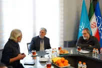 وزیر ارشاد از دبیرخانه فیلم فجر بازدید کرد/ تنوع مضمونی و فرمی در جشنواره چهل و چهارم