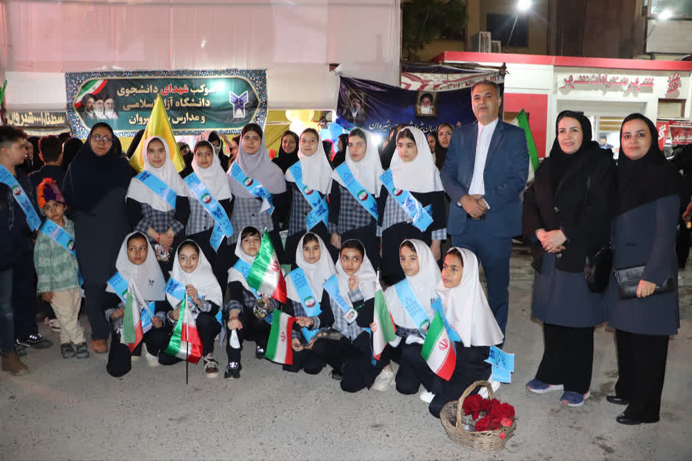 خیابان‌های ایران صحنِ امام رضا(ع) شد؛ طنین عشق در اجتماع بزرگ امام‌رضایی‌ها