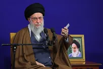 ملت ایران خود و همت خود را به رخ دشمنان کشید