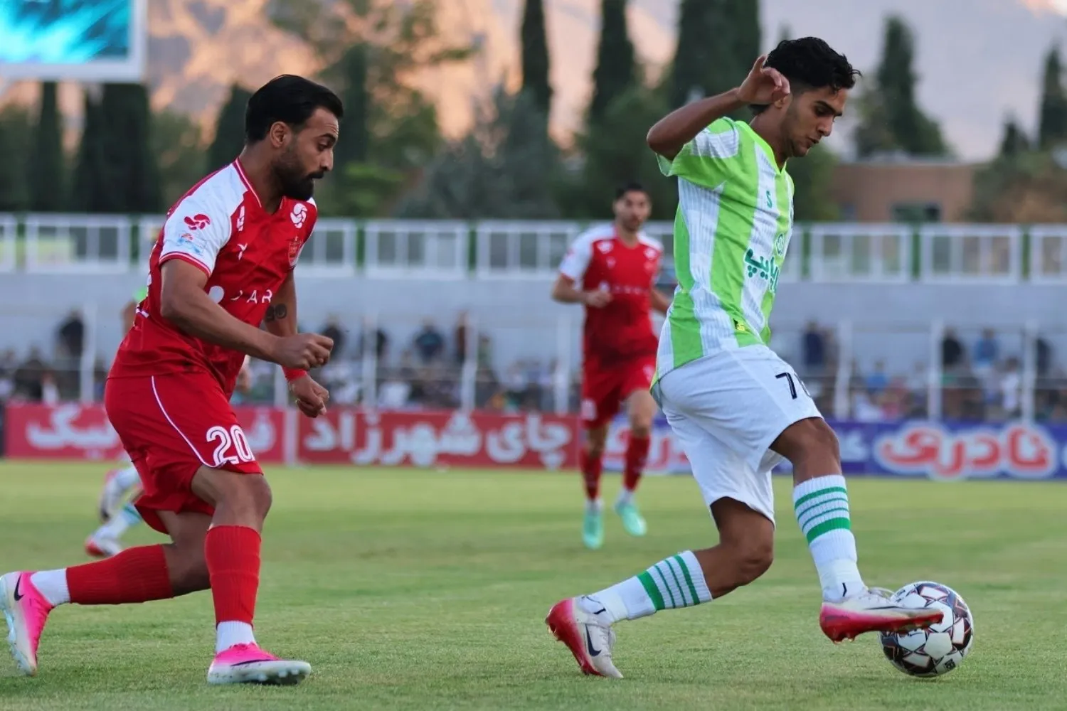 پرسپولیس و خیبر 