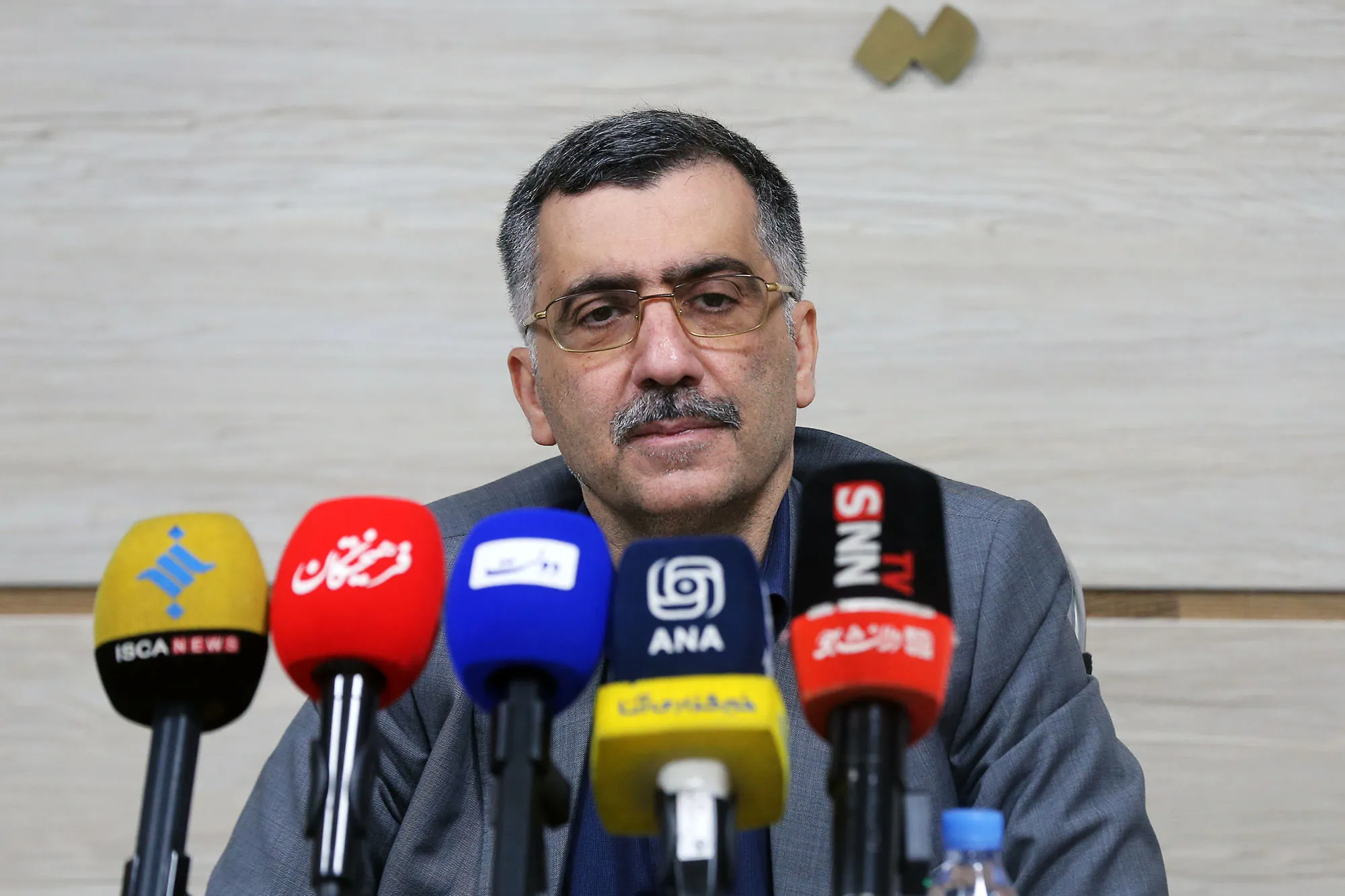 نشست خبری افشین آخوندزاده معاون تحقیقات و فناوری وزارت بهداشت