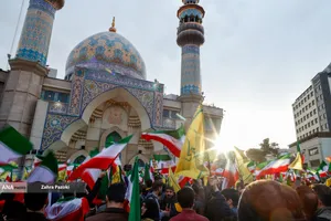 اجتماع بزرگ مردمی در میدان فلسطین