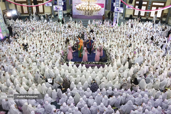 جشن تکلیف ۳۵۰۰ دختر شهر تهران