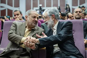 غلامعلی حدادعادل عضو شورای عالی آموزش و پرورش و علیرضا کاظمی وزیر آموزش و پرورش
