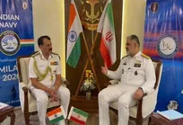 دیدار دریادار ایرانی با فرمانده نیروی دریایی هند