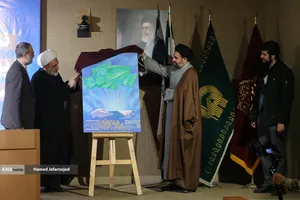 رونمایی از پوستر پویش ملی حفظ سوره مبارکه فتح 