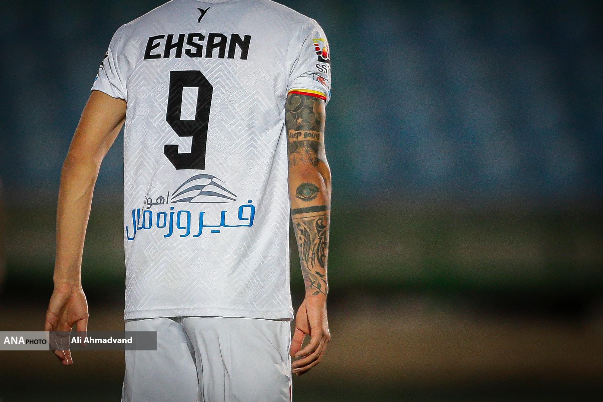 از برخورد صمیمی امیری با هاشمیان تا مصاحبه‌های هماهنگ پرسپولیس و استوری لک