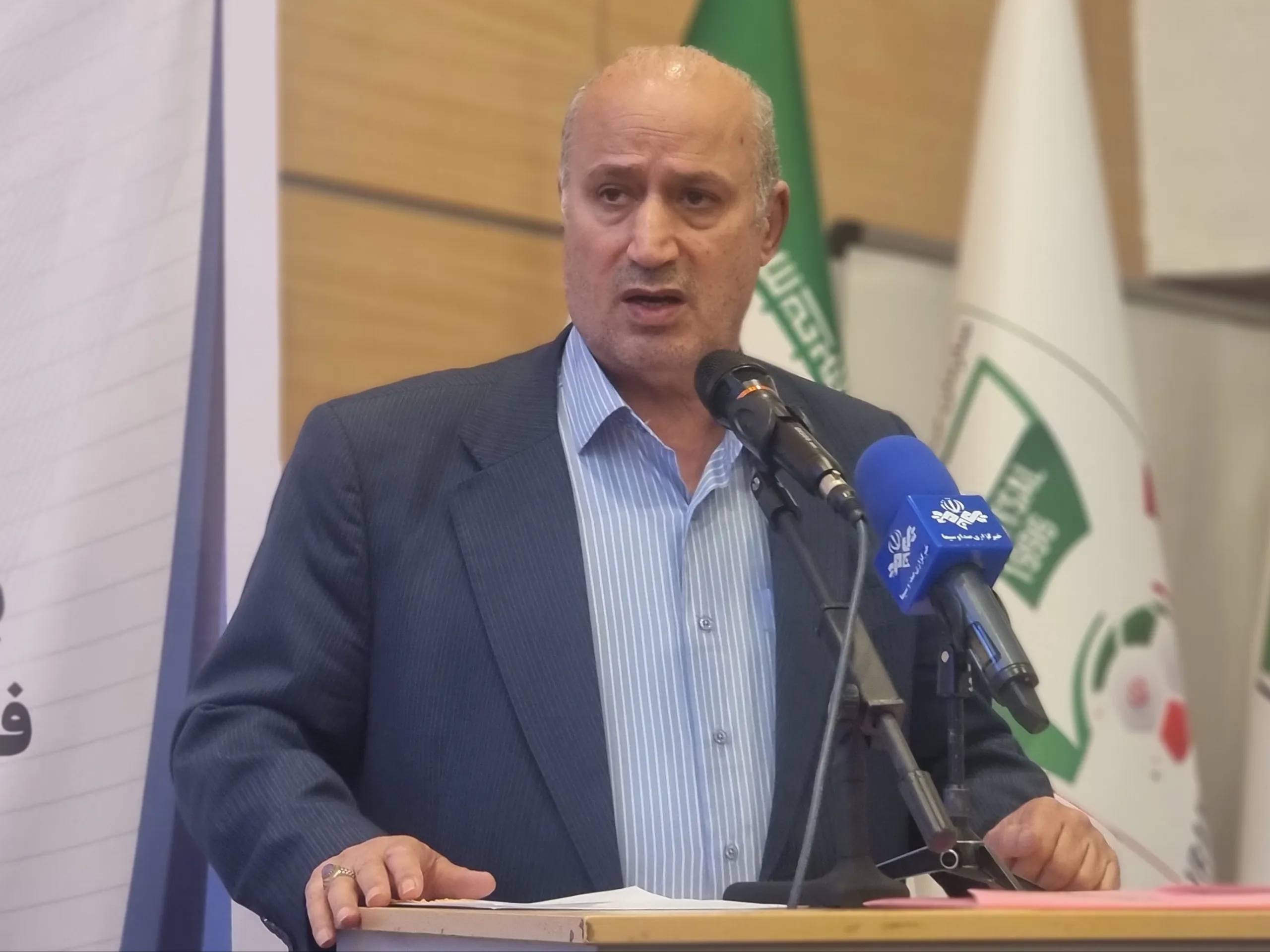 مهدی تاج