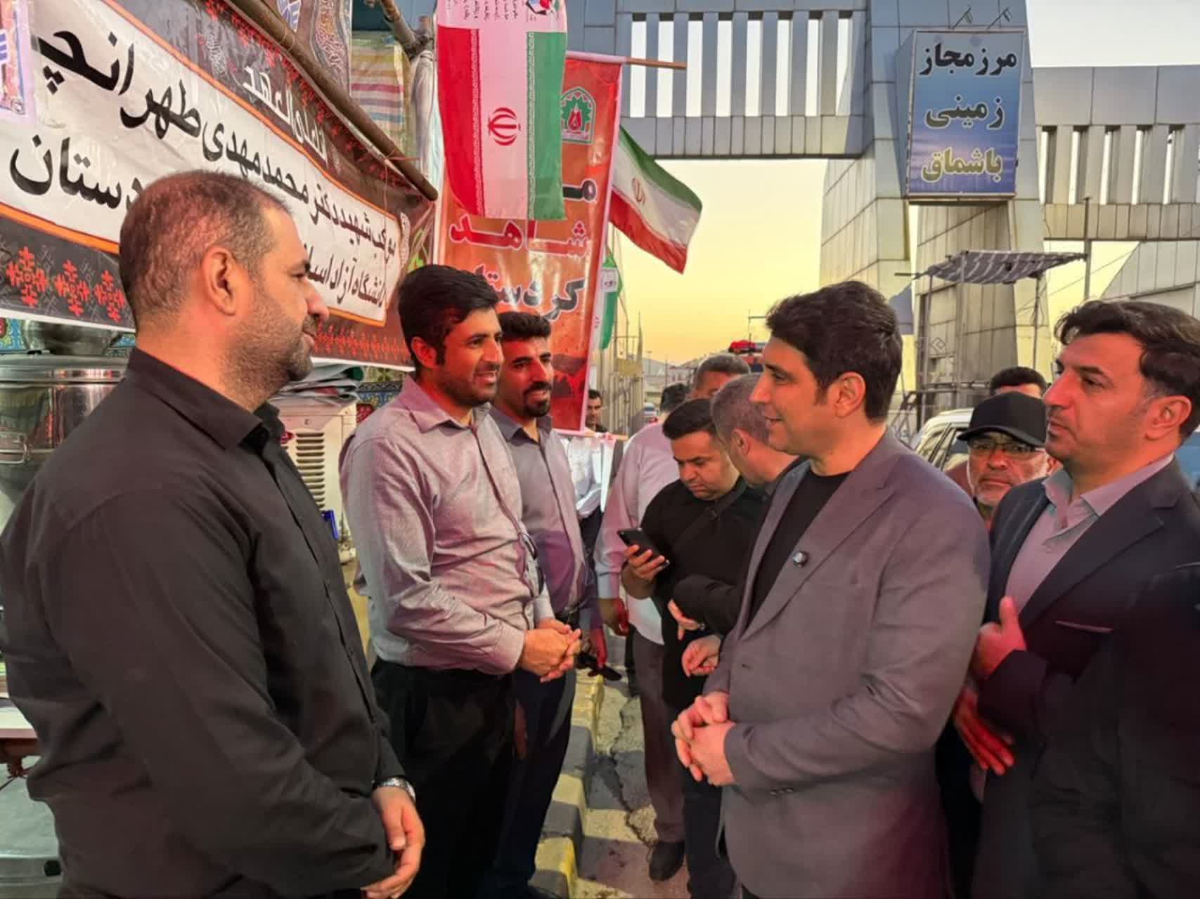 دانشگاه آزاد کردستان؛ نماد وحدت شیعه و سنی/ موکب دانشگاه آزاد در مرز باشماق گذرگاه عشق و وحدت اقوام ایرانی دانشگاه آزاد کردستان؛ نماد وحدت شیعه و سنی/ موکب دانشگاه آزاد در مرز باشماق گذرگاه عشق و وحدت اقوام ایرانی
