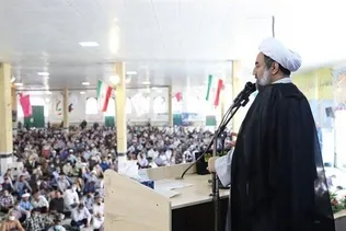 امام‌جمعه زاهدان: هوشیاری سد راه‌ نفوذ دشمن است