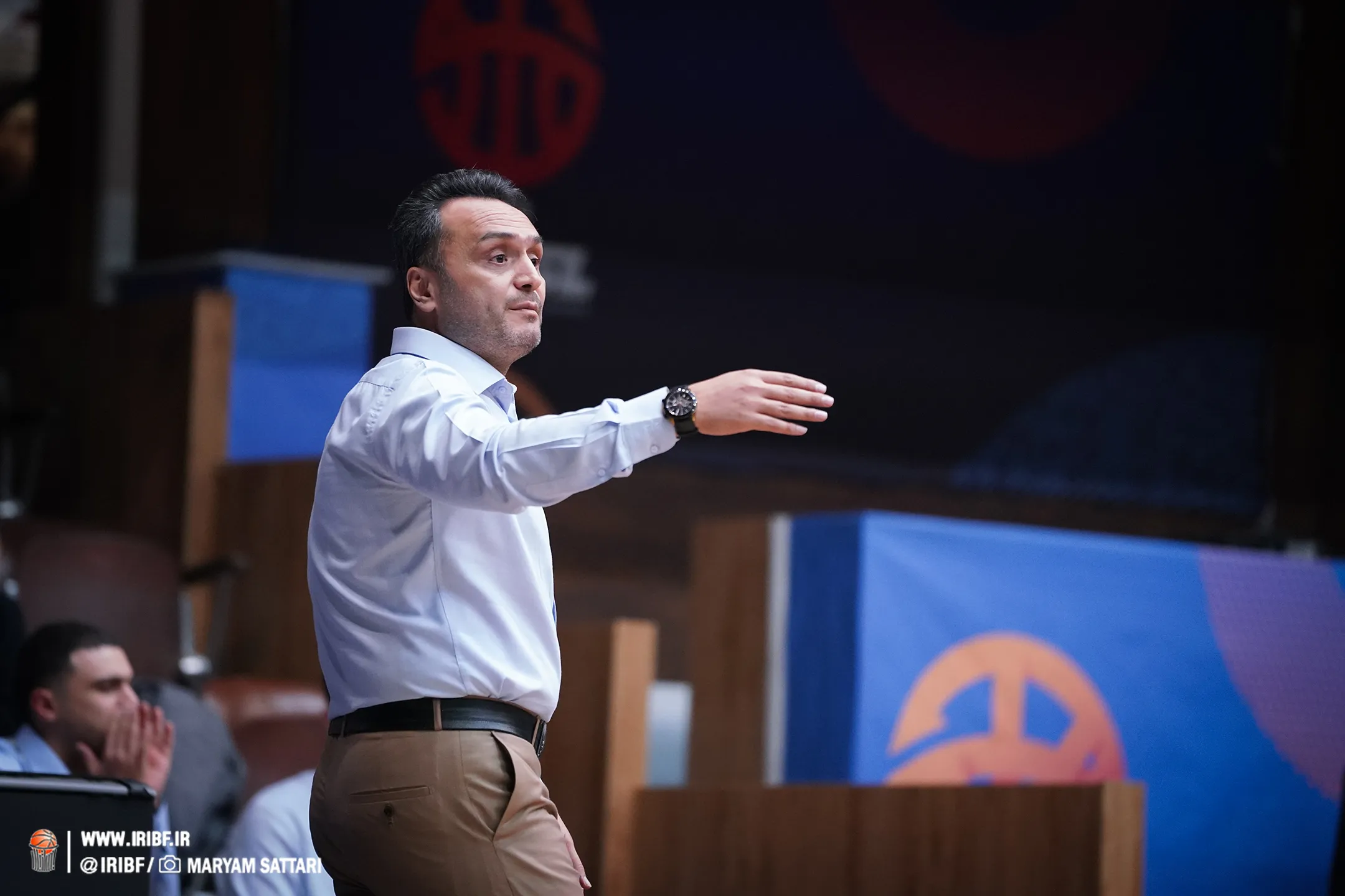 امید موحدنژاد