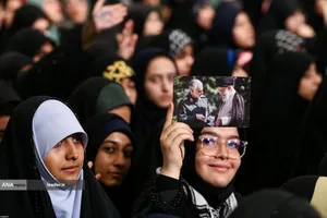 دیدار دانش&zwnj;آموزان و دانشجویان با رهبر معظم انقلاب