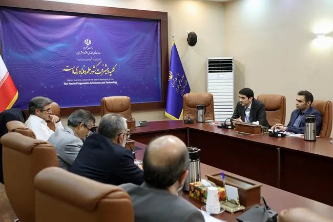 معاونت علمی