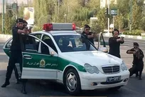 تعقیب و گریز پلیسی در جنوب غرب تهران؛ سارق خودرو با خودروی مسروقه دستگیر شد